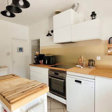 Maison 10 pièces 449000 €