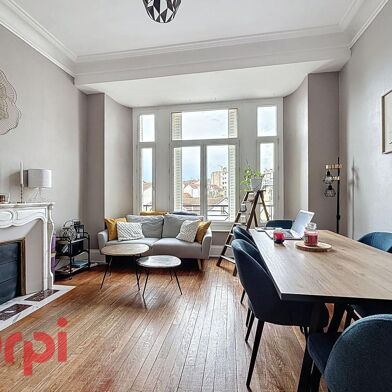 Appartement 4 pièces 800 €