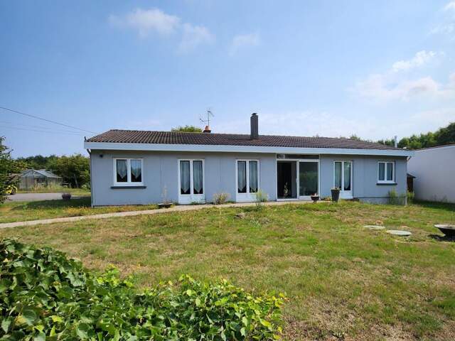 Plain-pied familiale, 4 chambres + bureau, jardin et piscine — photo du bien
