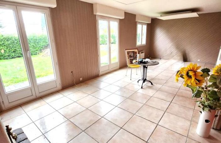 Plain-pied familiale, 4 chambres + bureau, jardin et piscine — photo 2