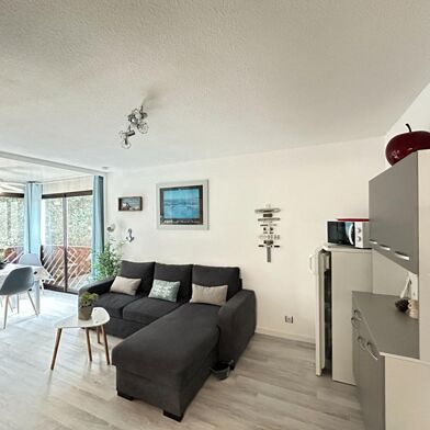 Appartement 2 pièces 157200 €