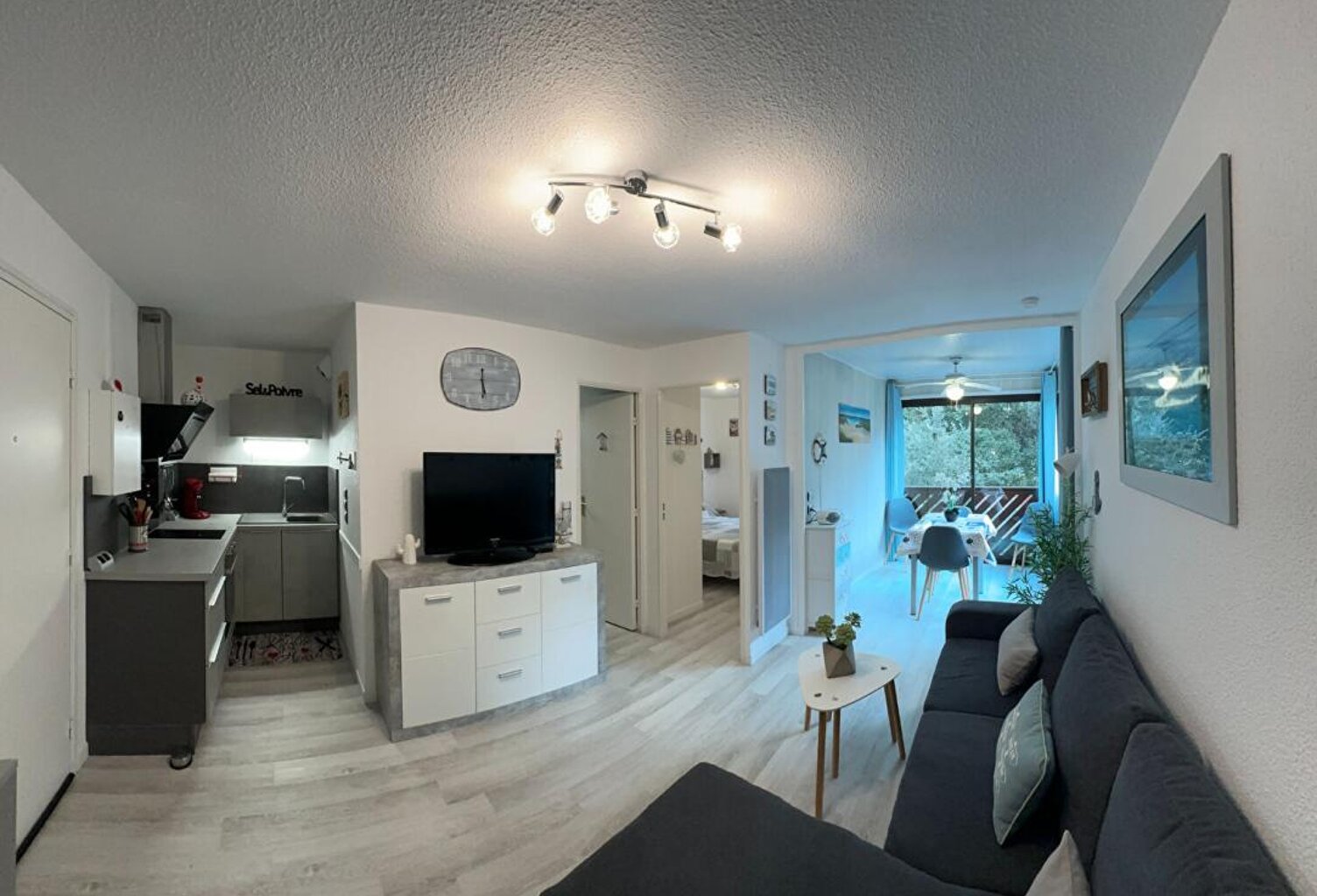 Magnifique appartement Saint Georges De Didonne 31.5  m2   200 M Plage — photo 1