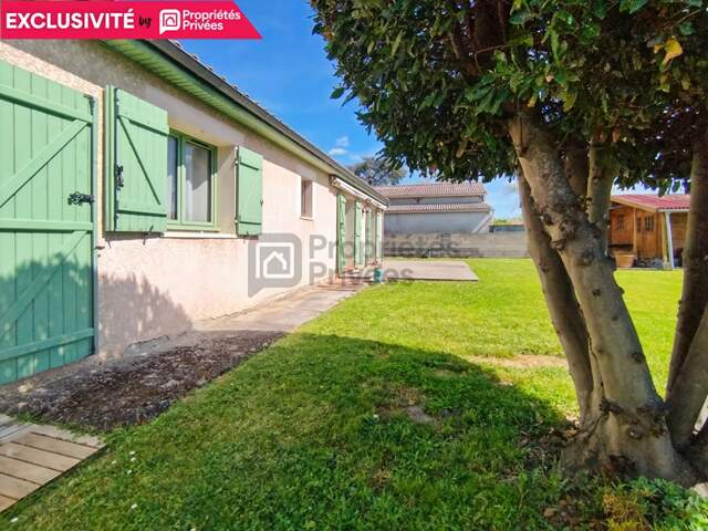 Maison de plain-pied de 120 m², 3 chambres terrain 1360 m² à Roques (31120) — photo du bien