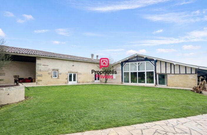 Propriété en pierre 273m² - Piscine chauffée - Atelier - 4,7 ha — photo 2