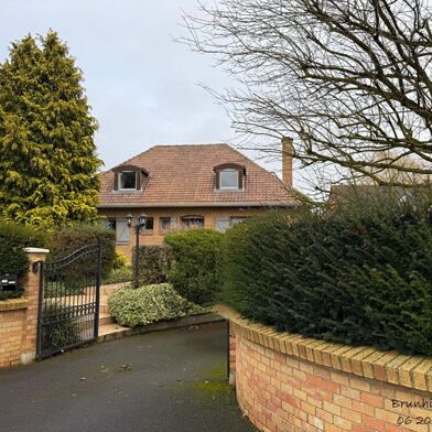 Maison 7 pièces 380000 €