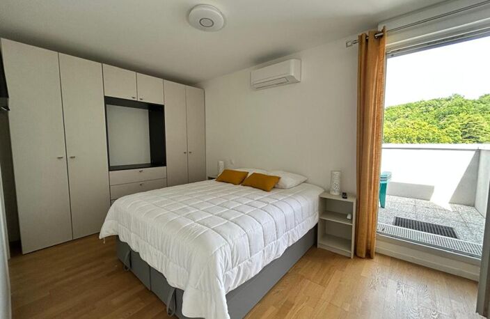 Appartement T3 avec 2 suites  , de 97 m2  de superficie habitable environ moderne  au 6 eme et dernier étage avec une vue panoramique — photo 3