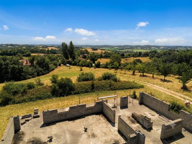 Maison en cours de construction proche Marciac sur 1,17 hectare — photo du bien