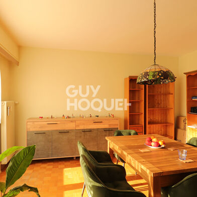 Appartement 4 pièces 870 €