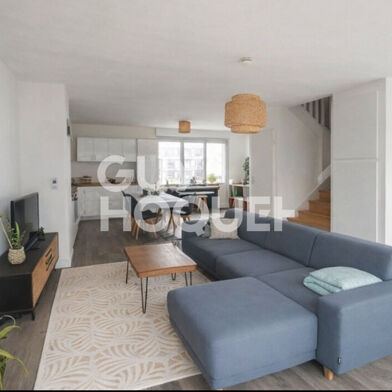 Appartement 4 pièces 1350 €