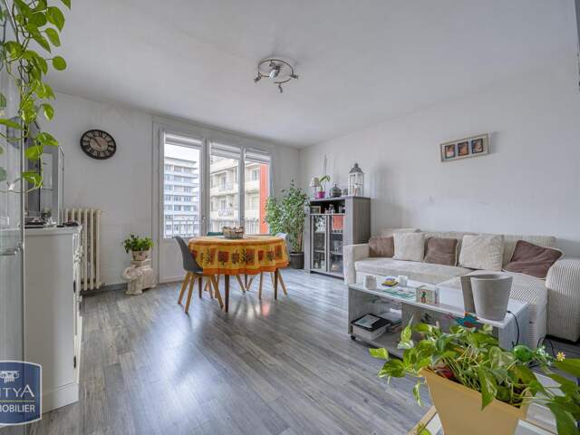 Appartement 4 pièces 81 m² à Chambéry — photo du bien