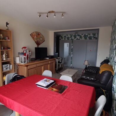 Appartement 3 pièces 104000 €