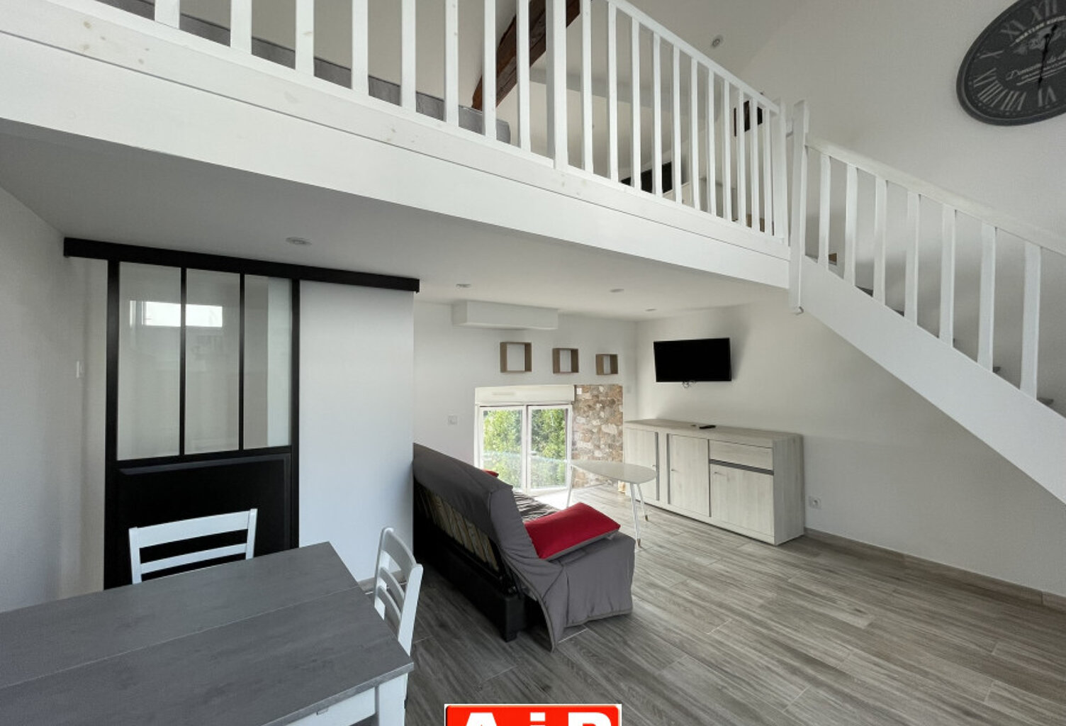 OPPORTUNITÉ INVESTISSEURS - ENSEMBLE DE 2 APPARTEMENTS MEUBLÉS — photo 1