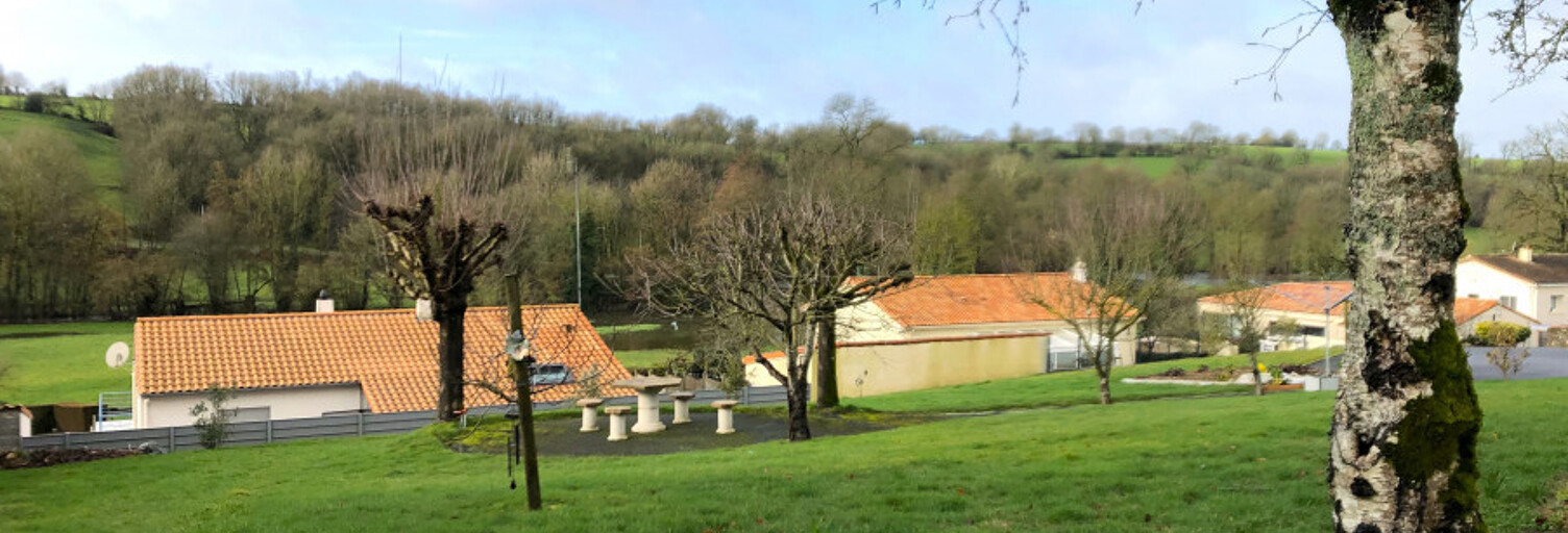 Terrain  700 m² à vendre à La Meilleraie-Tillay (85700)