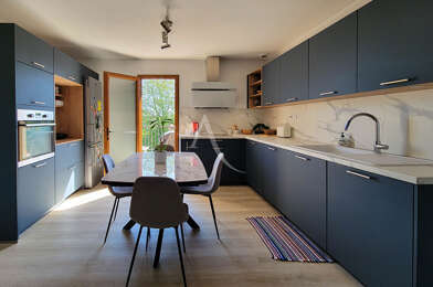 Maison 7 pièces 349000 €