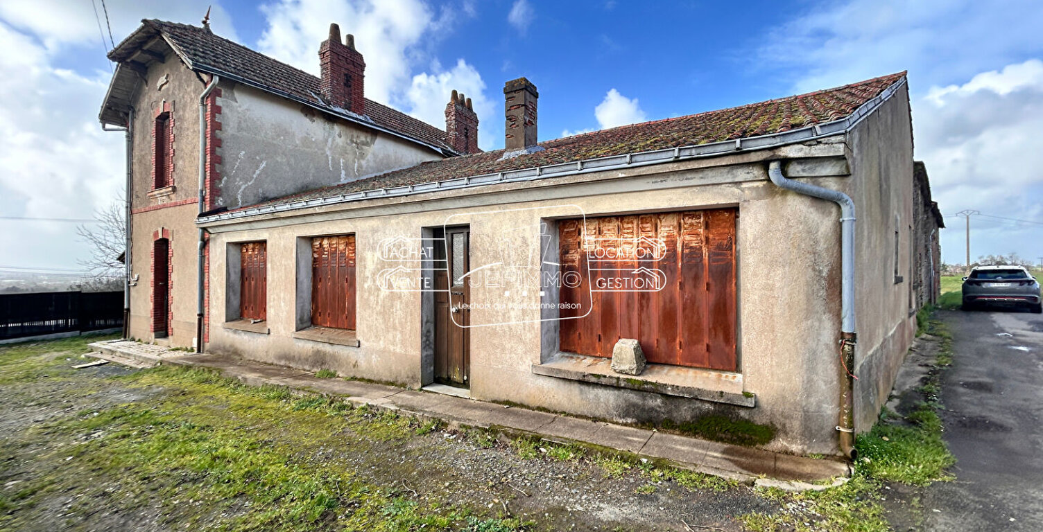 Maison Le Loroux Bottereau 7 pièce(s) 219.58 m2 — photo 1