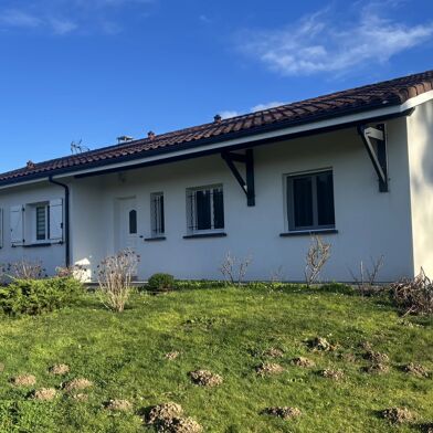 Maison 4 pièces 325500 €