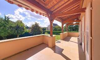 Maison 9 Pièces 212 m² à vendre à Igé (71960)