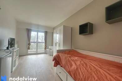 Appartement 7 pièces 650 €