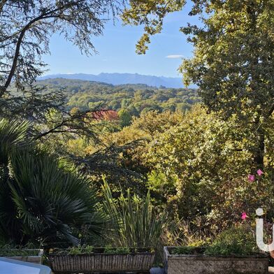 Maison 11 pièces 549000 €