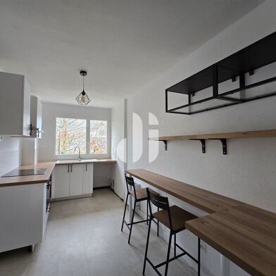 Appartement 3 pièces 1030 €