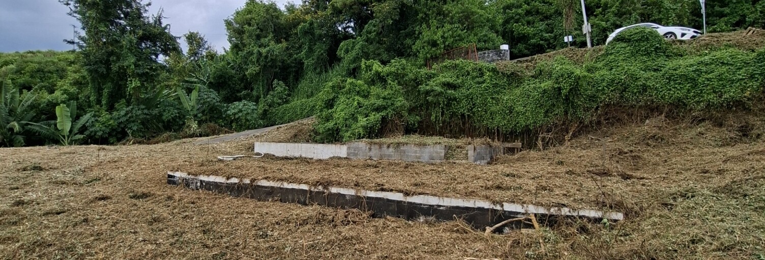 Terrain  1052 m² à vendre à Saint-Pierre (97410)