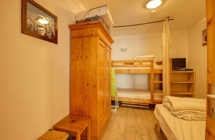 2 Pièces rdj - grande chambre — photo 5