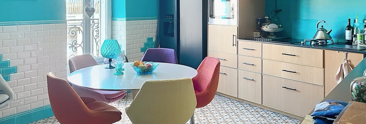 Immeuble  255 m² à vendre à Plan-d'Orgon (13750)