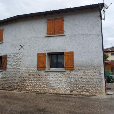 Maison 4 pièces 990 €