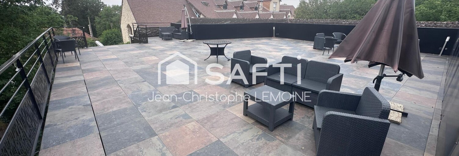 Immeuble  2200 m² à vendre à Le Mans (72000)