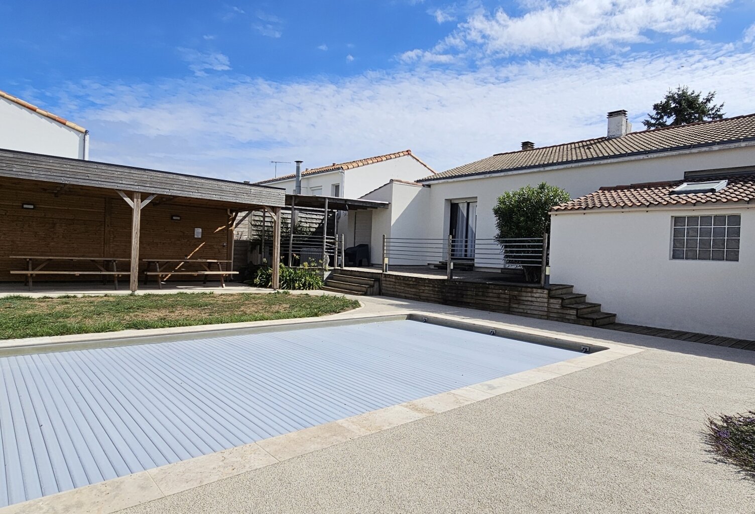 Vente Maison/villa 10 pièces — photo 1