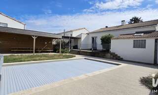 Maison 10 Pièces 169 m² à vendre à Longeville-sur-Mer (85560)