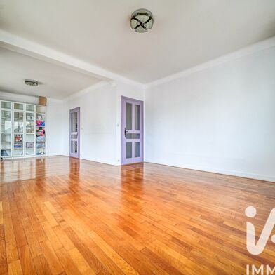 Appartement 4 pièces 239000 €