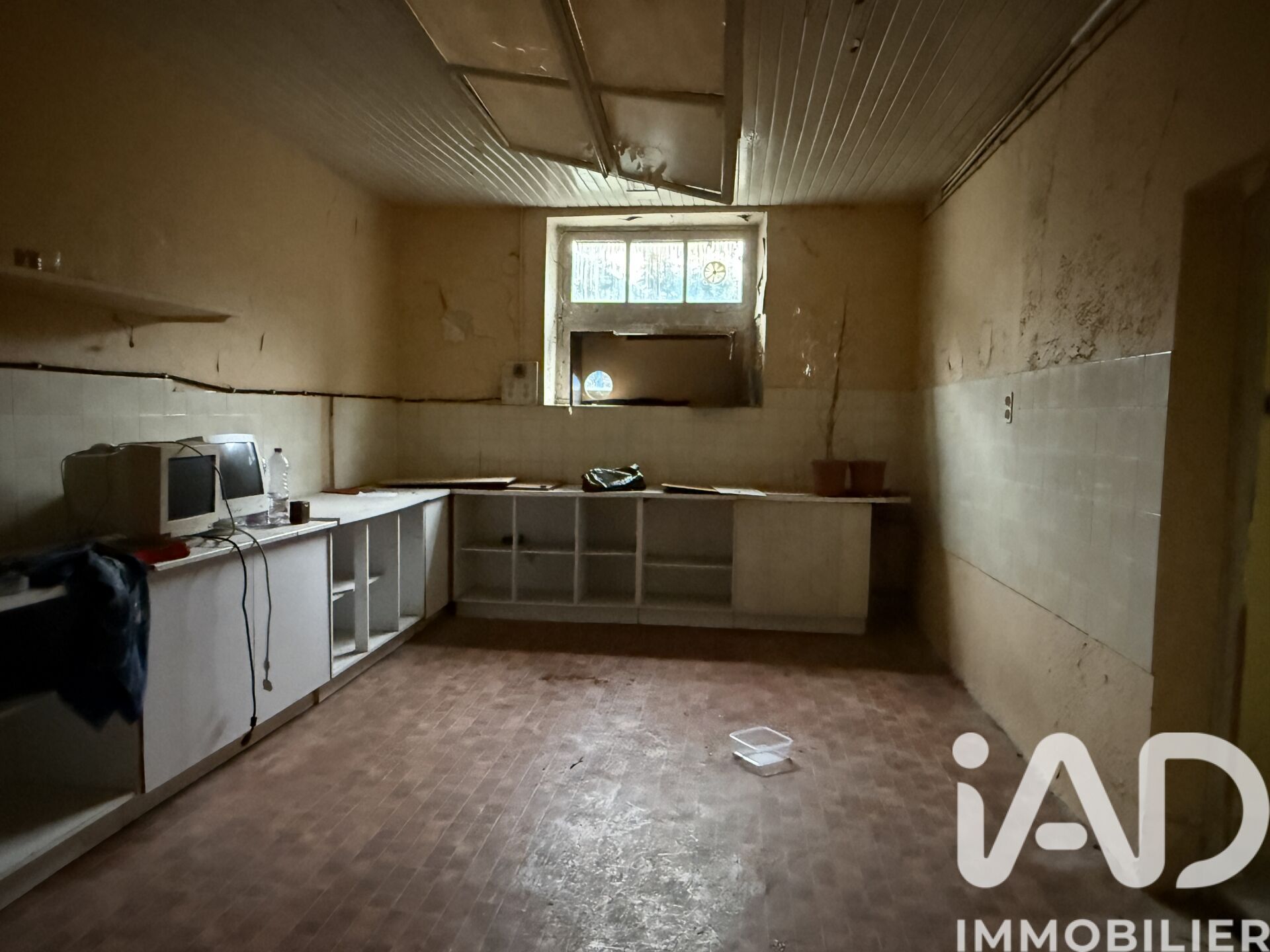 Vente Immeuble 261 m² - Photo 4