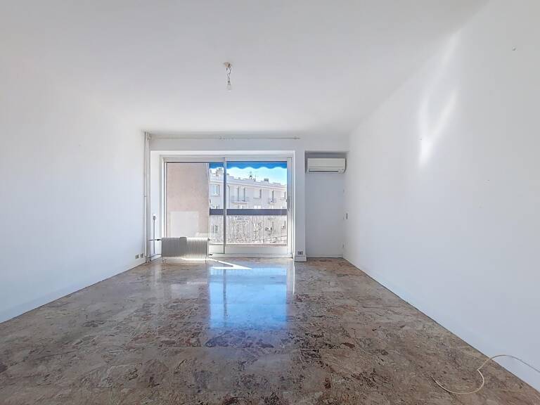 Résidence Le Palace  T2 de 59 m² avec cave, Balcon, Vue Canigou et Piscine — photo 1