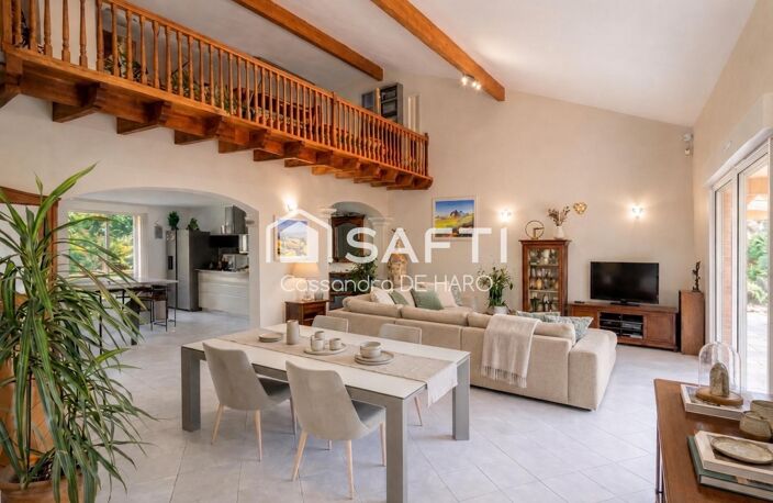 Maison d'architecte de plain-pied  250 m² — photo 2