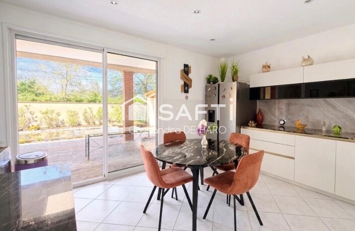 Maison d'architecte de plain-pied  250 m² — photo 4
