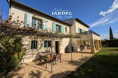 Maison 6 pièces 499000 €