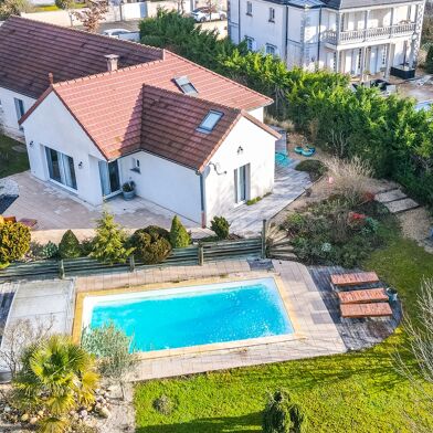 Maison 7 pièces 680000 €