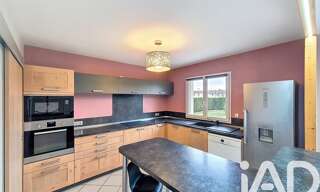 Maison 6 Pièces 139 m² à vendre à Chaspuzac (43320)