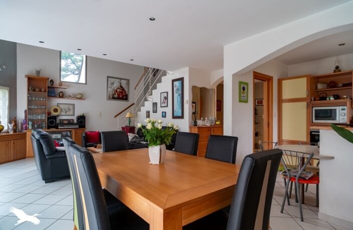 Contemporaine de 4 pièces principales — photo 3