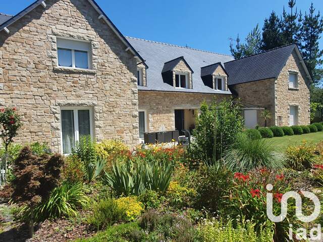 Vente Maison/villa 12 pièces — photo du bien