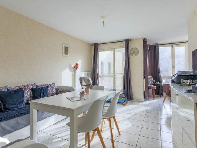 Appartement de 4 pièces principales — photo du bien