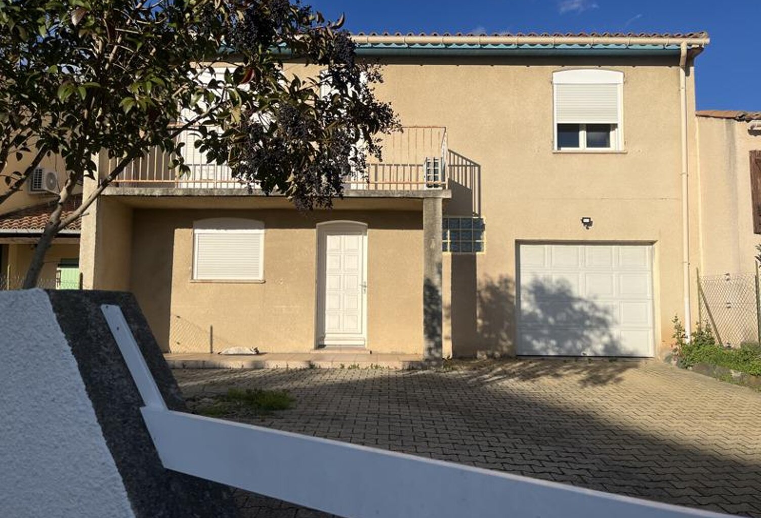 Maison de ville de 5 pièces principales — photo 1