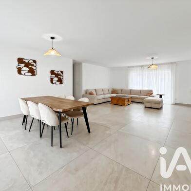 Maison 5 pièces 374900 €