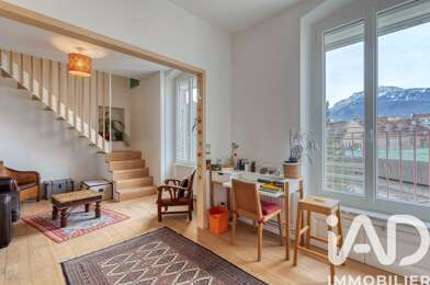 Appartement 4 pièces 360000 €