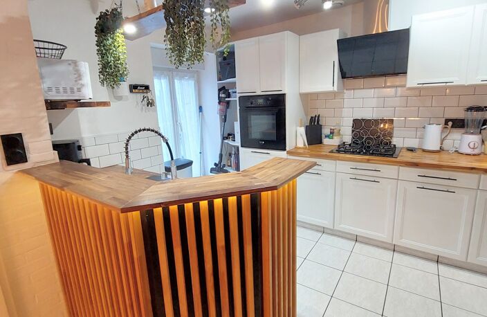 Vente Maison/villa 6 pièces — photo 4