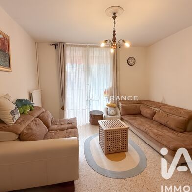 Appartement 3 pièces 138000 €