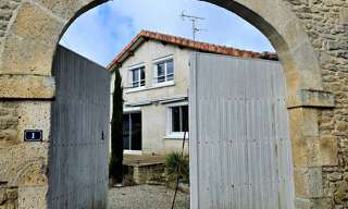 Maison 9 Pièces 110 m² à vendre à Saint-Genis-d'Hiersac (16570)