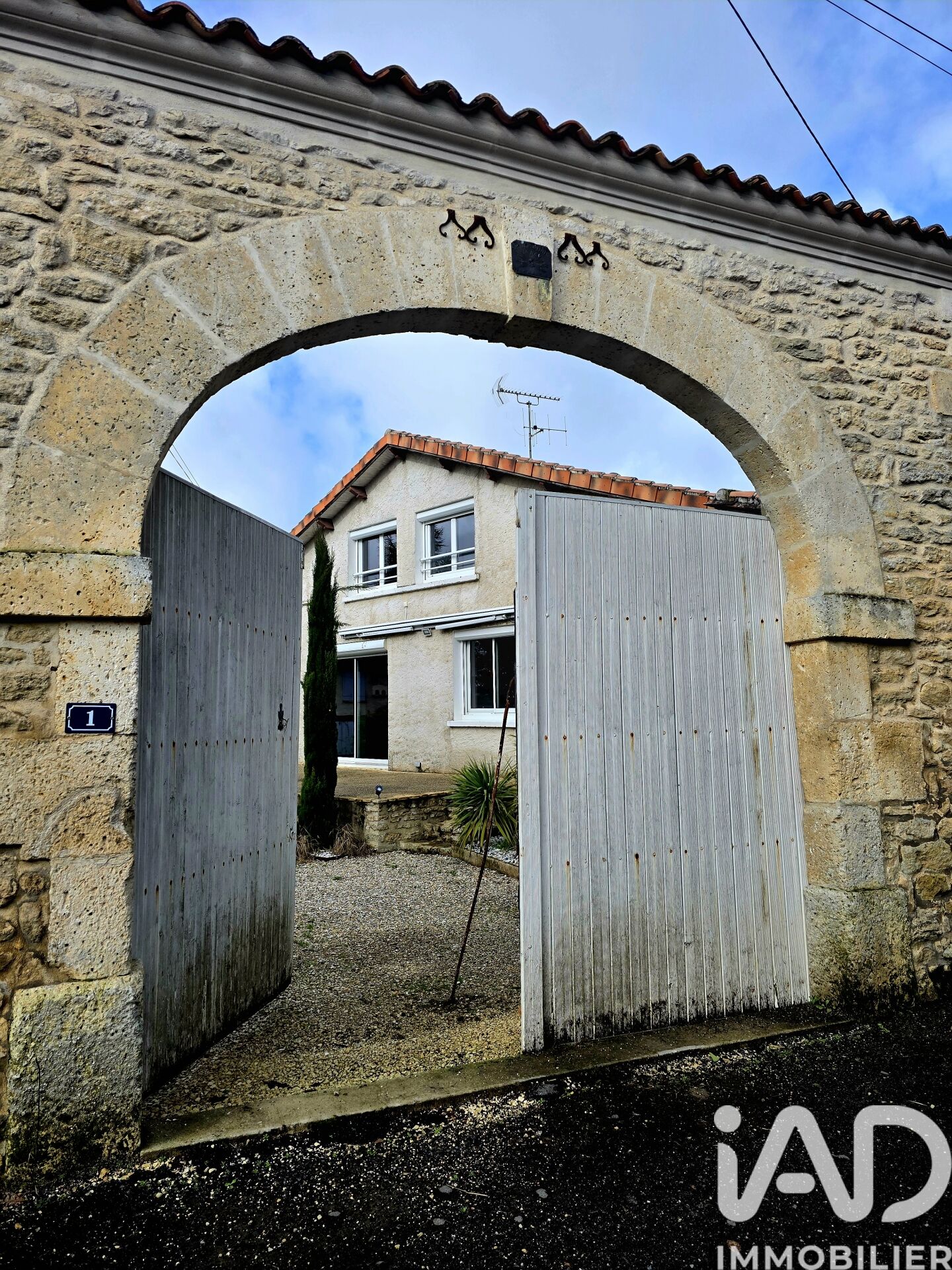 Agence immobilière de I@D FRANCE