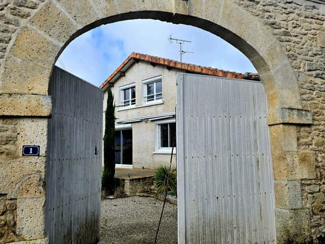 Vente Maison/villa 9 pièces — photo du bien